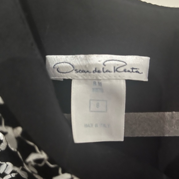 Classic Oscar de la Renta Size 8 Black with Silver Stitch & Ribbon Edge Detail - Picture 4 of 6